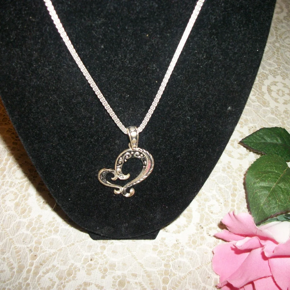 STEAMPUNK ROMANCE ORNATE HEART NECKLACE